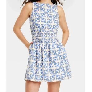 Universal Thread Floral Dress XXL Blue White Smocked Waist Pockets Cottage